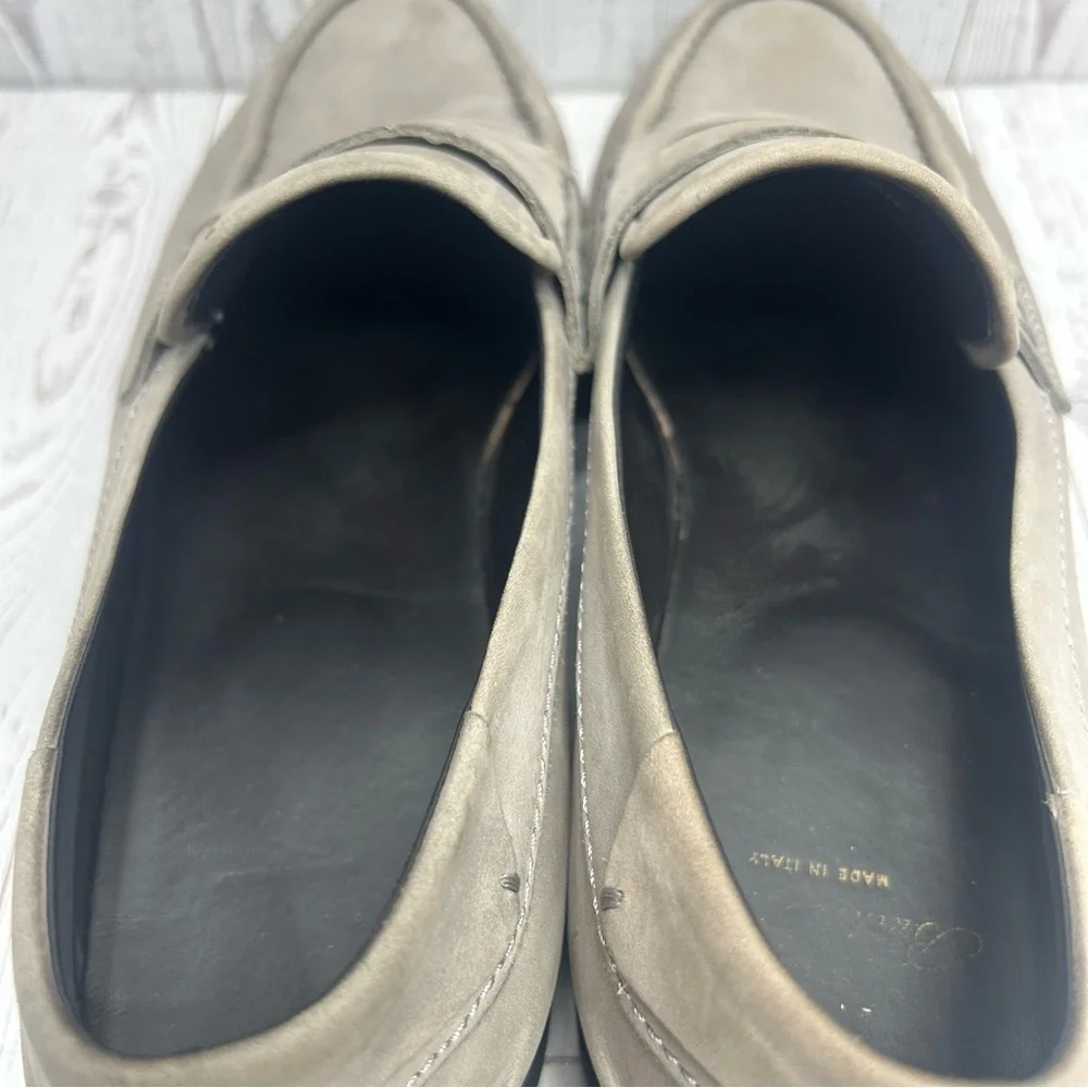 Brooks Brothers Size 8.5 Gray/Taupe Penny Loafers Suede Flats
